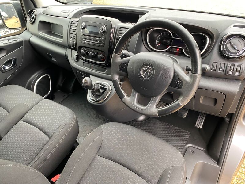 VAUXHALL VIVARO L1H1 2700 SPORTIVE 1.6 CDTI 2017