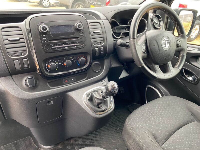 VAUXHALL VIVARO L1H1 2700 SPORTIVE 1.6 CDTI 2017