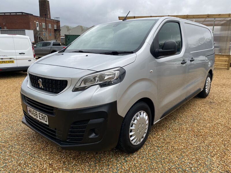 PEUGEOT EXPERT BLUE 1.6 HDI 115 PROFESSIONAL MWB L2H1 2018