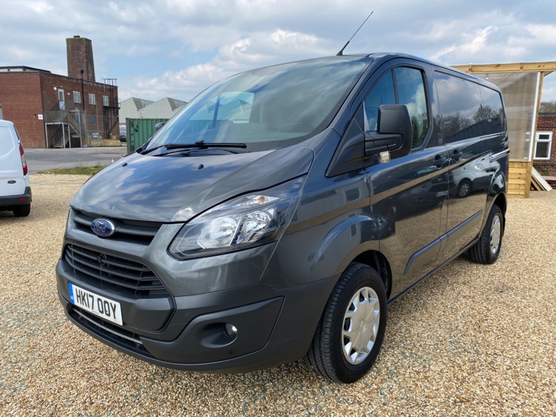 FORD TRANSIT CUSTOM 270 2.0 SWB L1H1 2017