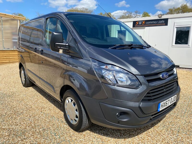 FORD TRANSIT CUSTOM 270 2.0 SWB 2017