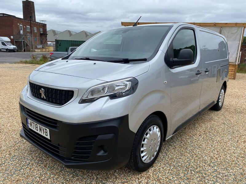 PEUGEOT EXPERT 1.6 BLUE HDI PROFESSIONAL MWB L2H1 2018