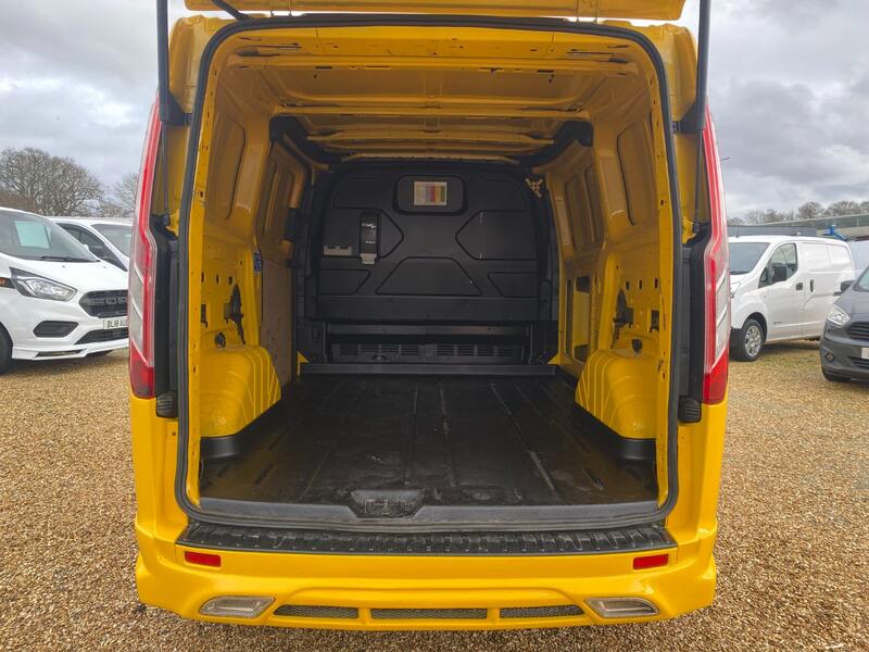 FORD TRANSIT CUSTOM 340 2.0 130 SWB L1H1 2018