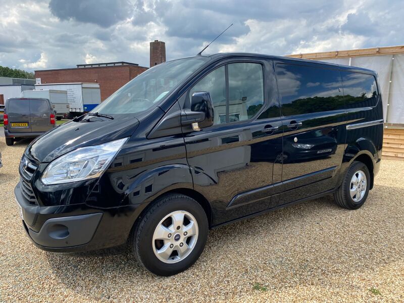 FORD TRANSIT CUSTOM 270 LIMITED 2.0 130 SWB L1H1 2016