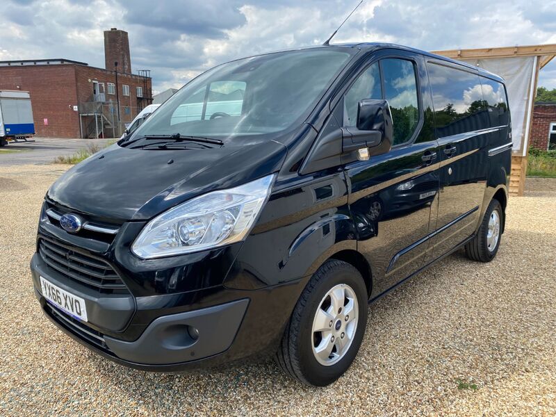 FORD TRANSIT CUSTOM 270 LIMITED 2.0 130 SWB L1H1 2016