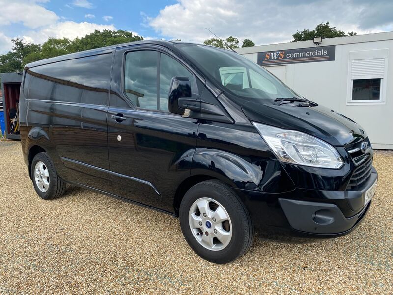 FORD TRANSIT CUSTOM 270 LIMITED 2.0 130 SWB L1H1 2016