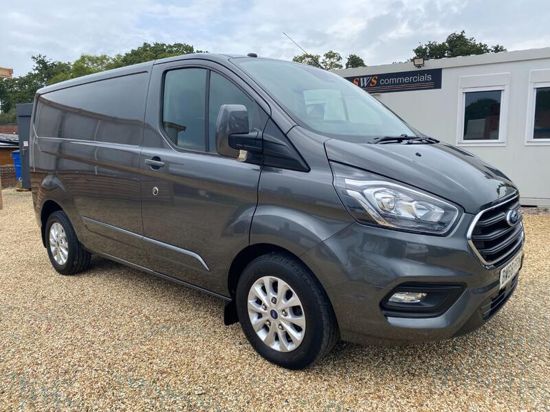 FORD TRANSIT CUSTOM 280 LIMITED 2.0 130 SWB 2018