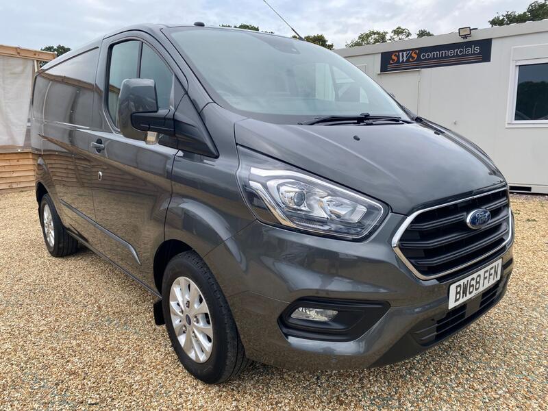 FORD TRANSIT CUSTOM 280 LIMITED 2.0 130 SWB 2018